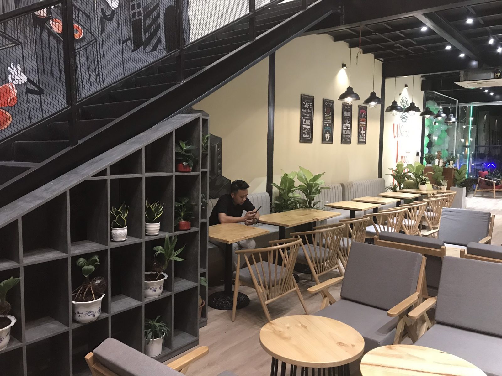 Thiết kế quán Coffee khung thép rẻ nhất tại Nghệ An